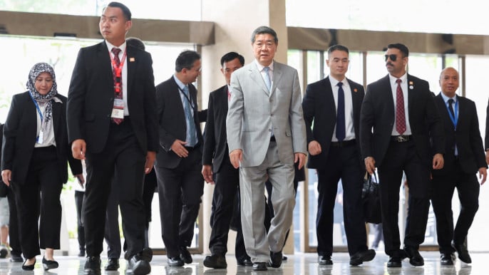 US, China seek to avoid trade war escalation, salvage Trump–Xi meeting in Malaysia talks